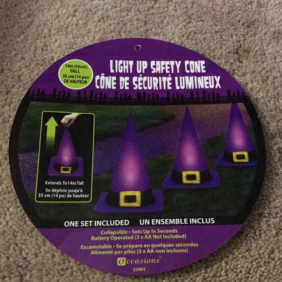 2 Halloween Light Up Cone Witch Hats! - Picture 5 of 6